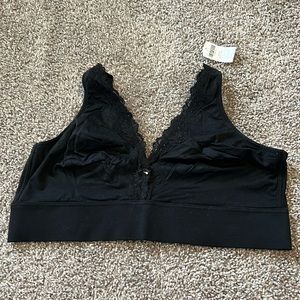 NWT Soma Embraceable Wireless Unlined Bra